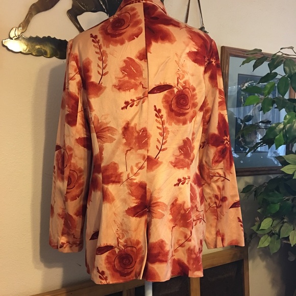 Newport News floral soft lined jacket 16 - Picture 4 of 7